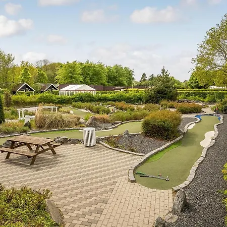 Vakantiehuis In With Kitchen *